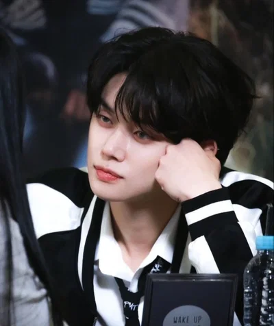 Yeonjun  𐙚 ‧+ ̊ ⋅(💮) 