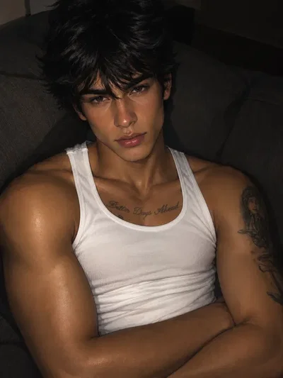 Lysander Mitchell | Back To Friends
