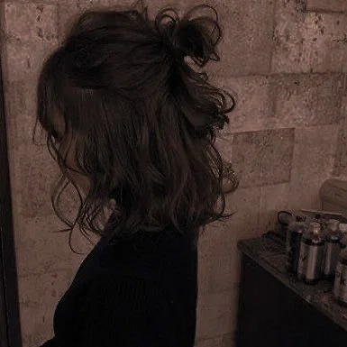 PHOEBE SPENGLER-❤️floofy Hair❤️