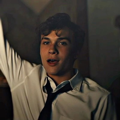 Mattheo Riddle 