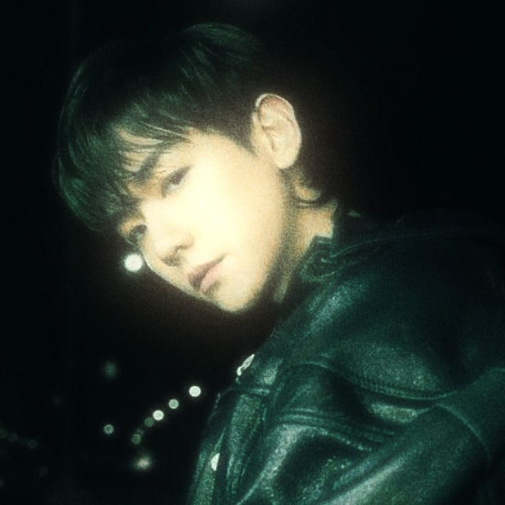 ୨ৎ BAEKHYUN 。𖦹°‧