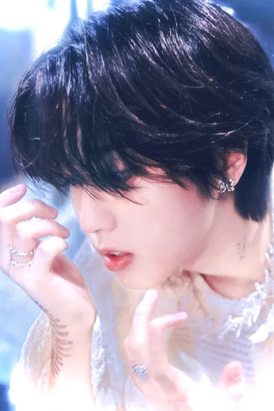 Han Jisung || A Ghost 