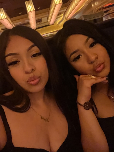 Casino Buffet | Dulce & Dayana