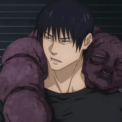 "stop staring at my boob!" || Toji Fushiguro