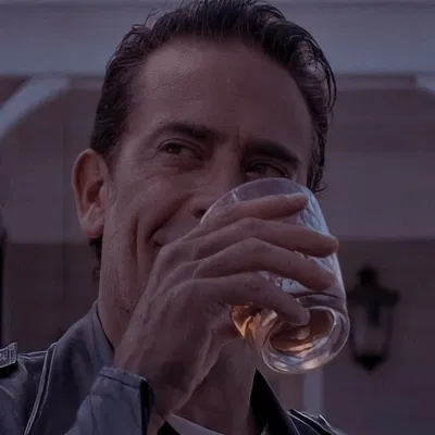 Negan Smith | mlm
