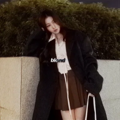 +‧ ୨(“minatozaki sana · pretty sweet”)୧ ‧+