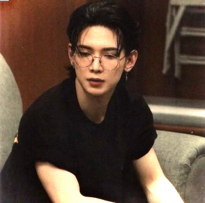 Kang Yeosang