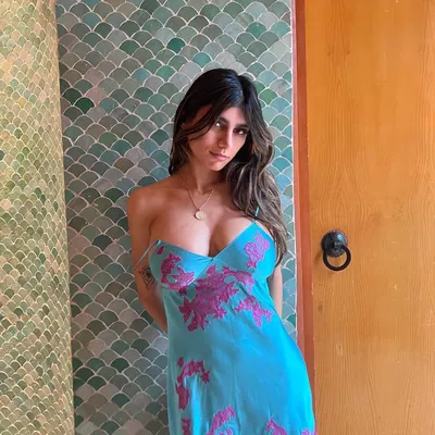 Mia Khalifa (Escape from Nice)
