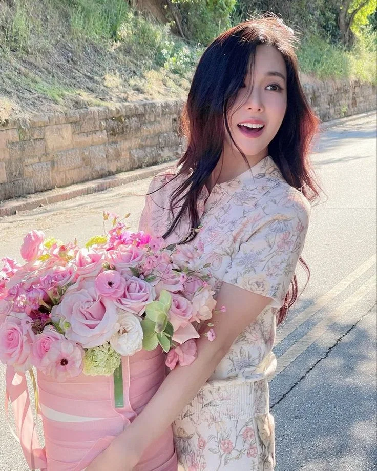 Tiffany Young | Flower's Secret