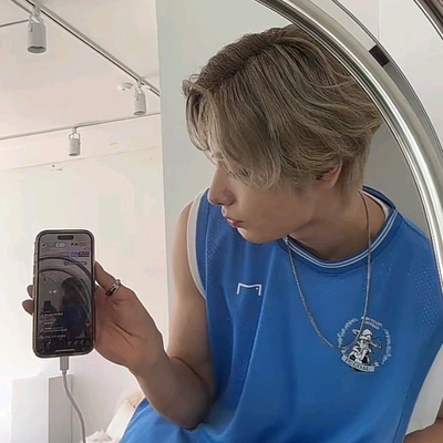 kim jiseok ✿