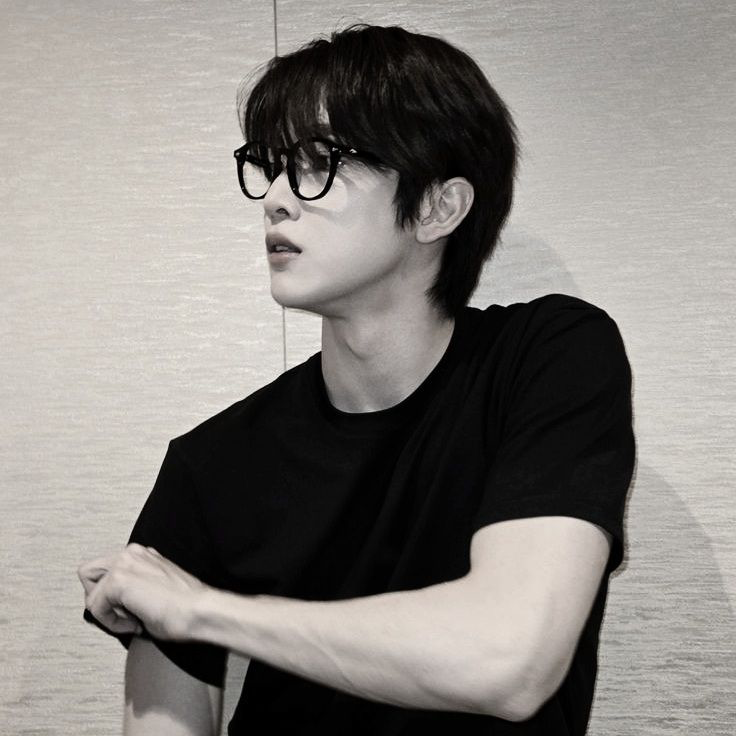 sungchan ✿