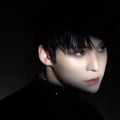 Jeong Yunho