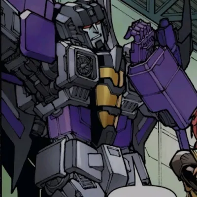 Skywarp // IDW