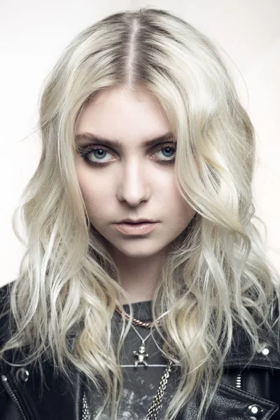 Taylor Momsen