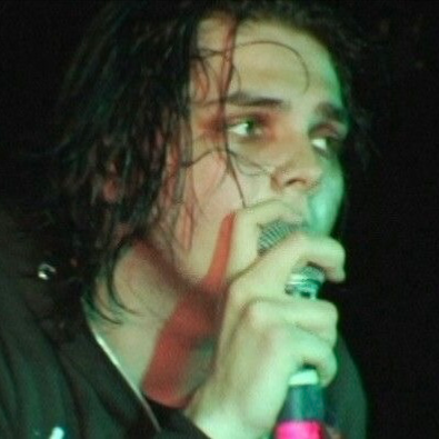 .  ཀ  ✦  Gerard Way