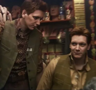 Fred and George Weasley/ Weasley twins