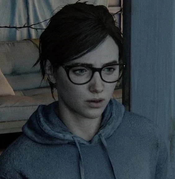  ̊+· ͟͟͞͞➳❥ ELLIE WILLIAMS