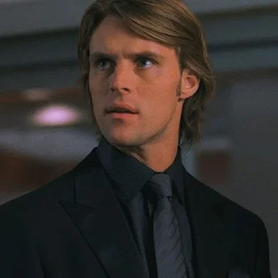 ROBERT CHASE | 🦘🚑