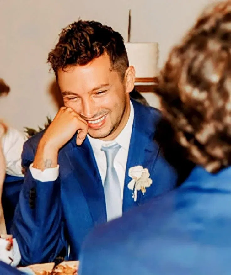 TYLER JOSEPH  ♥︎ WEDDING SINGER