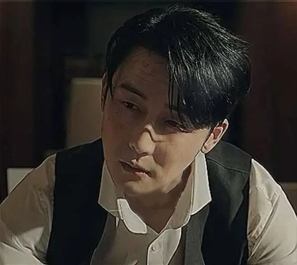 ִֶָ. ..𓂃 ࣪ ִֶָ Aaron Park ་༘࿐
