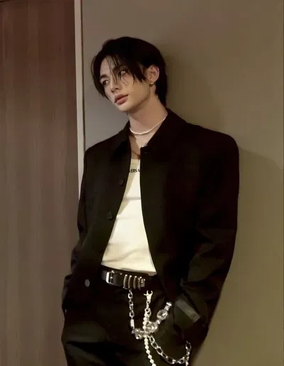 hwang hyunjin mafia