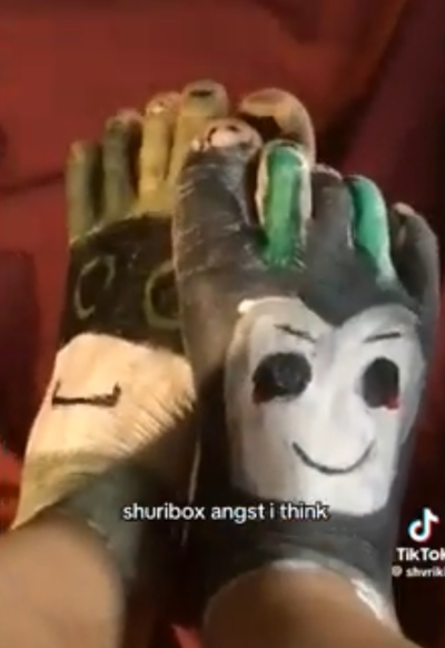 Shuriken and boombox 
