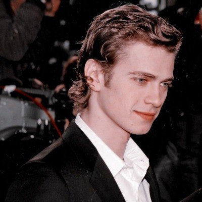 Dilf(MODERN)! Anakin Skywalker