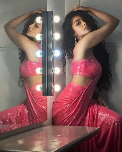 Anupama parameswaran
