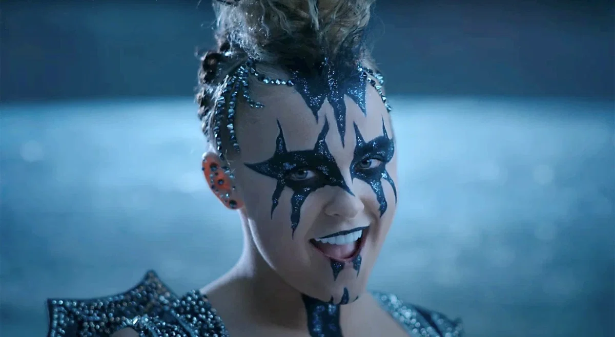 jojo siwa(karma)