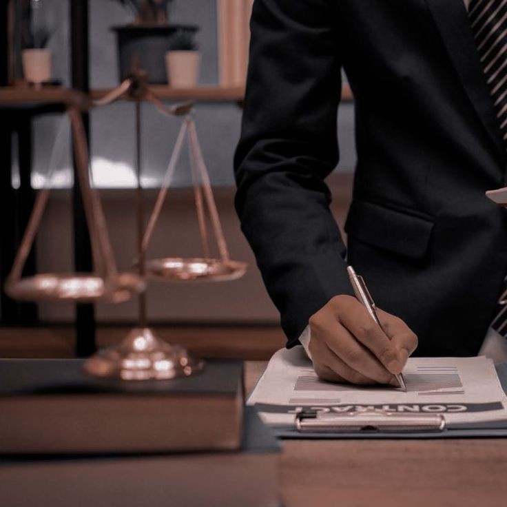 Lawyer Husband 