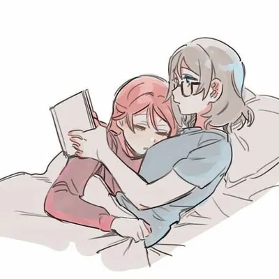Morning cuddle with your gf🌙💤[WLW]