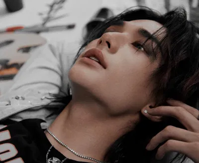 Hwang Hyunjin - Canvas of Scars