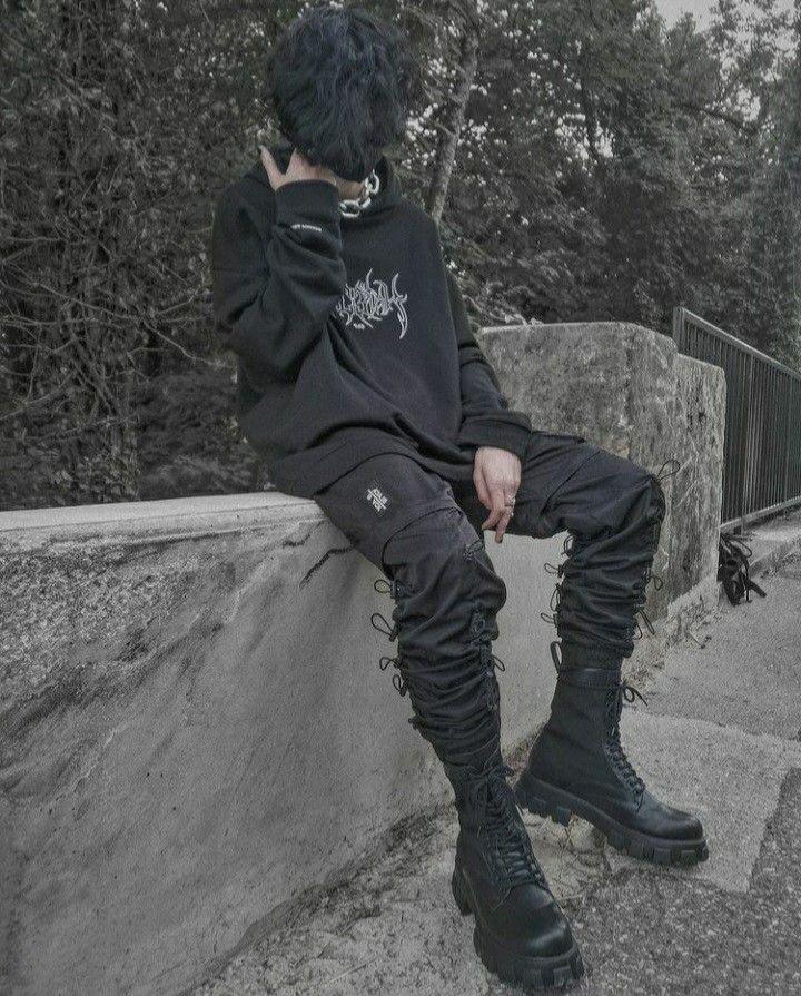 Enzo | emo bf