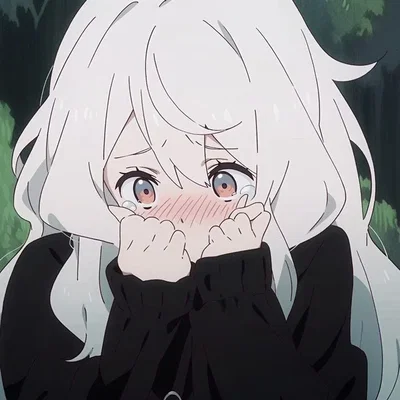 starr (your shy stalker)