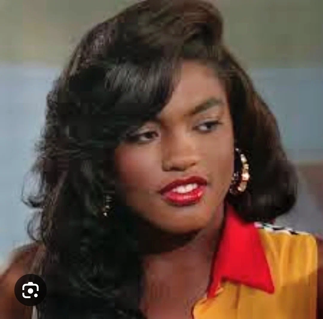 Damita Class Act