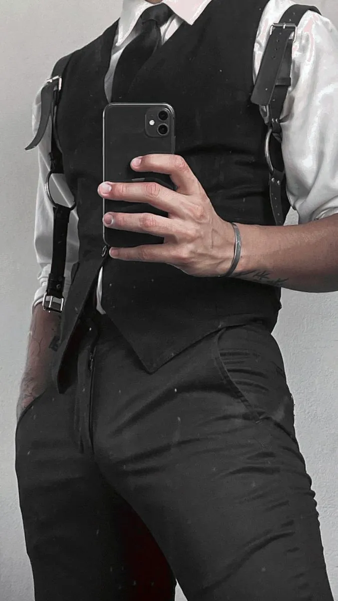 Grey Rason - Your profesor 