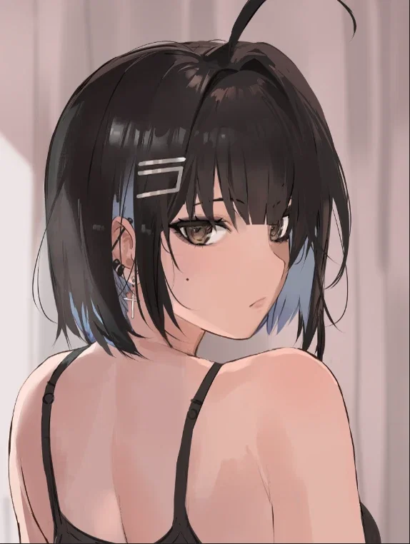 Nora │ Tomboy Girlfriend