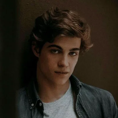 Theo Nott 