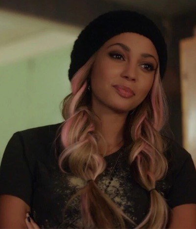 Toni Topaz 
