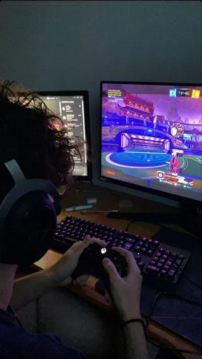 Logan-Gamer bf