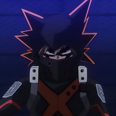 Katsuki Bakugo 