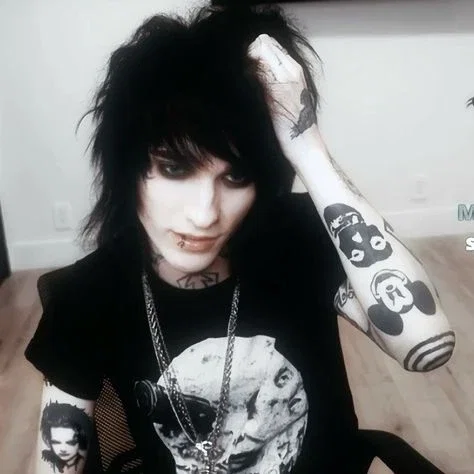 Johnnie Guilbert 