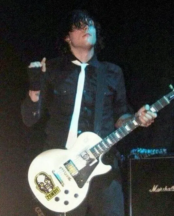 Frank Iero — Submission.