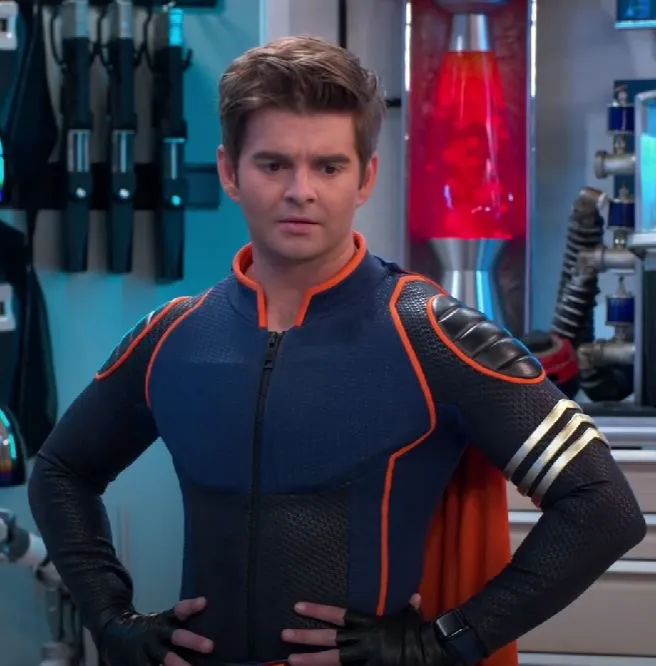MAX THUNDERMAN | THE THUNDERMANS RETURN