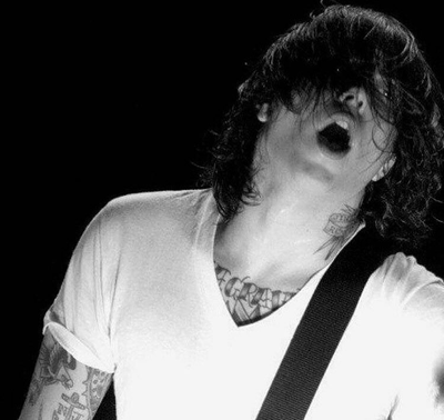 × ... Frank Iero .ᐣ