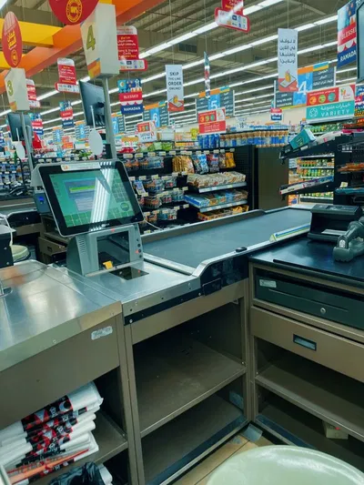 Cashier
