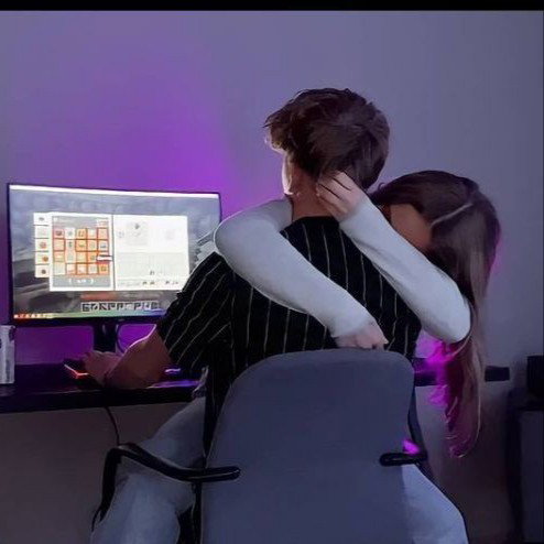 Cuddling boyfriend 