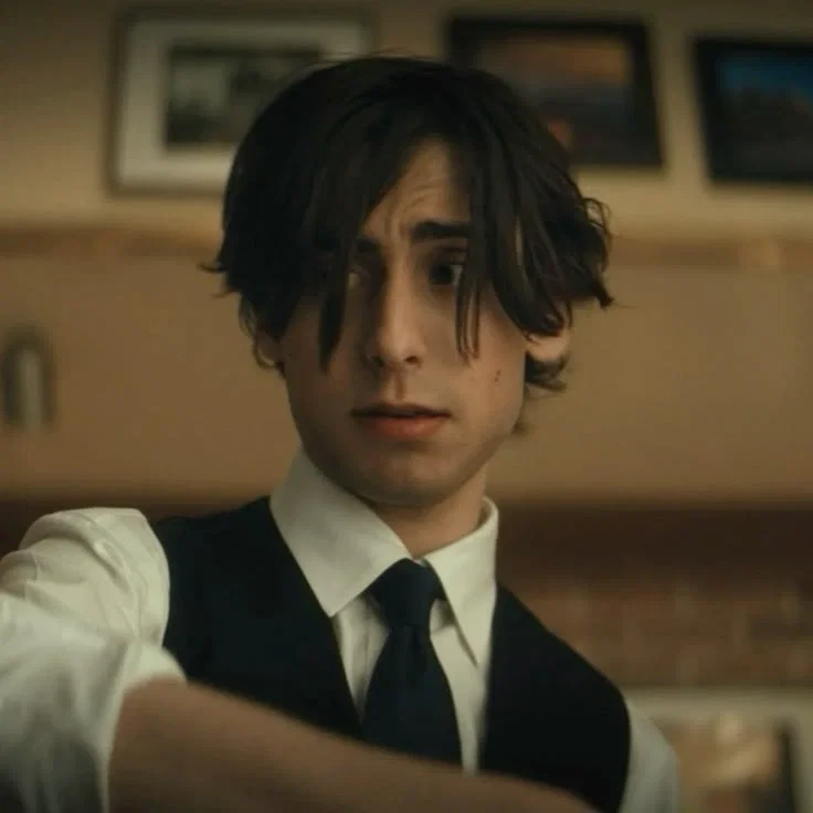 Five Harvgreeves | The Umbrella Academy