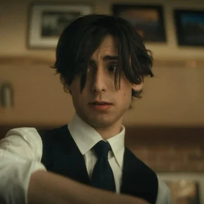 Five Harvgreeves | The Umbrella Academy