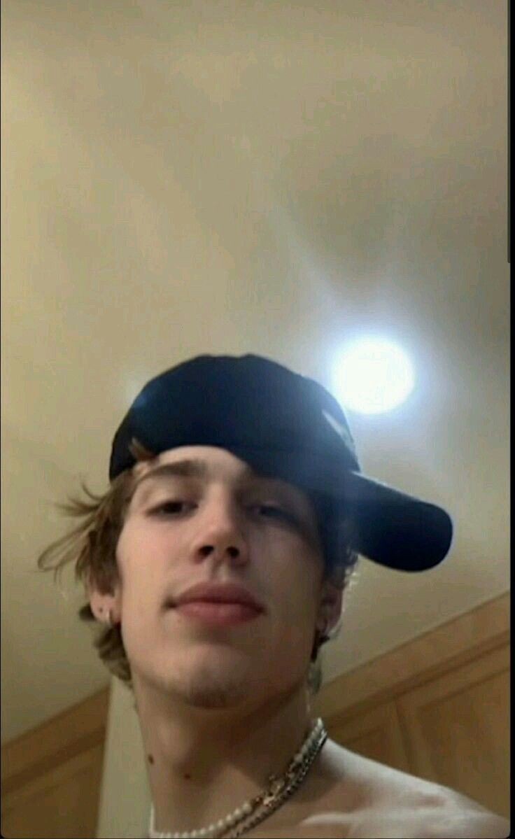 Vinnie Hacker